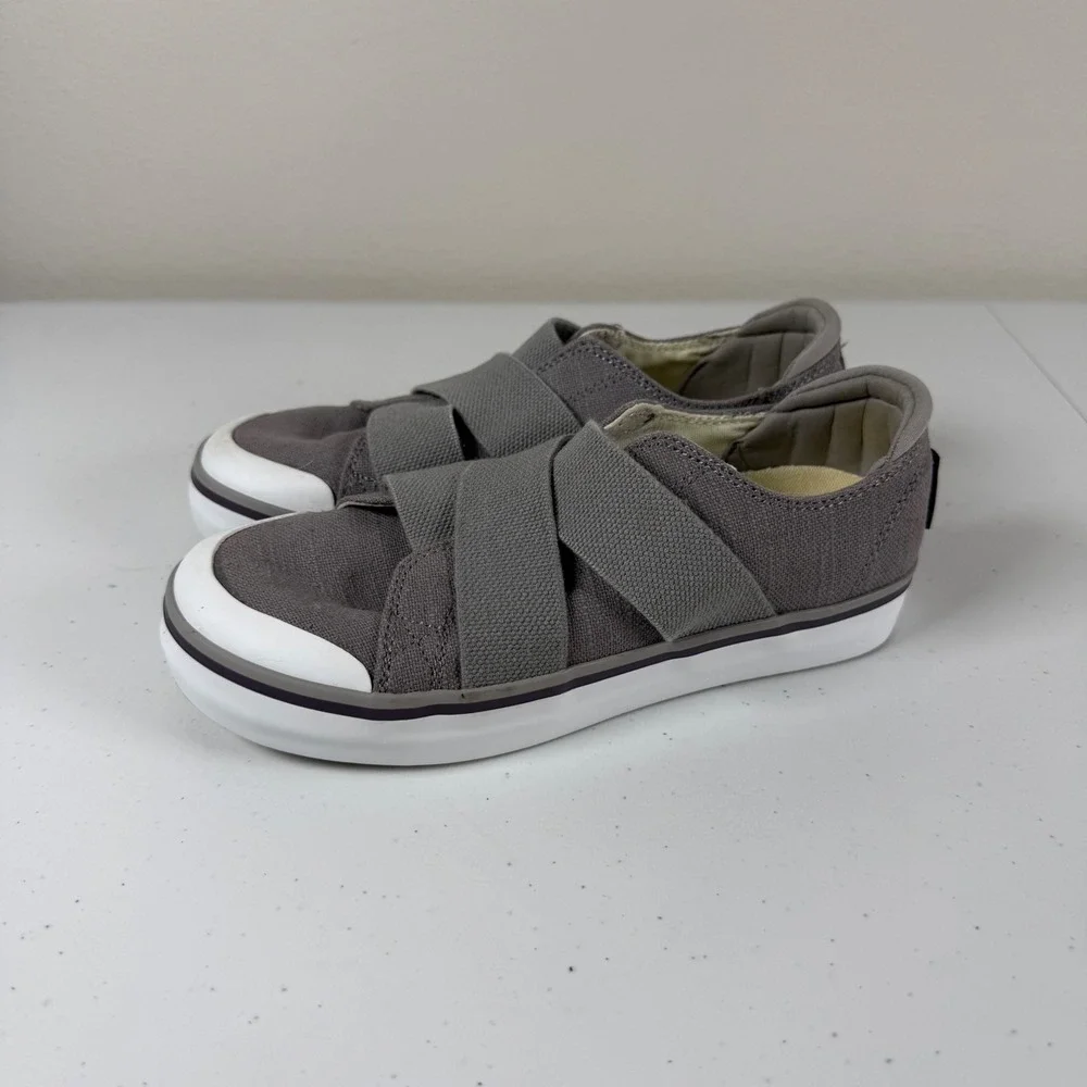 KEEN Womens 5.5 Elsa III Gore Slip On Canvas Shoes Gray Gorpcore Comfort Sneaker